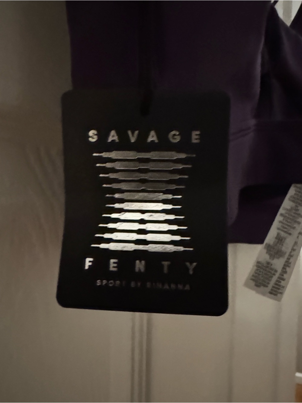 Savage X Fenty CURVE ALERT MEDIUM-IMPACT SPORTS BRA - Picture 2 of 9